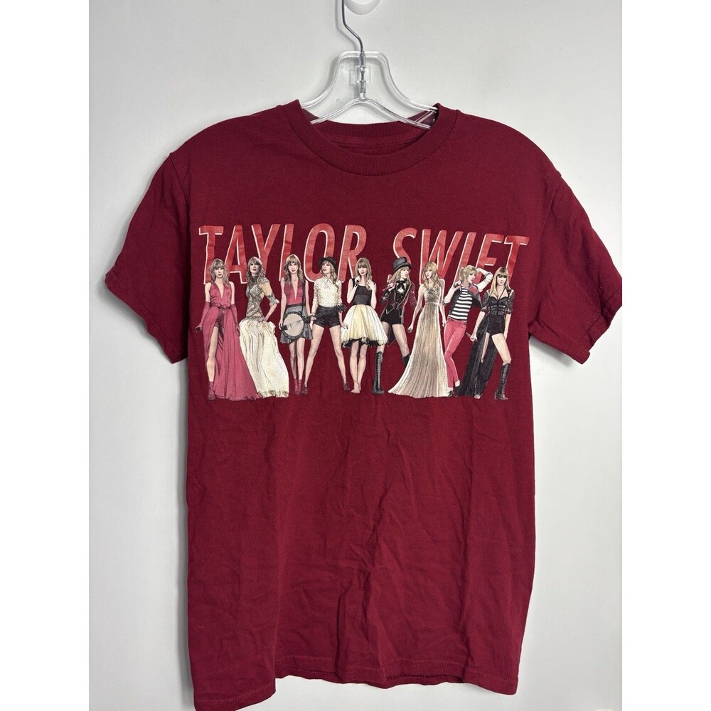 Taylor Swift Red (Taylor’s Version) Eras Collection Shirt 2021 Size S